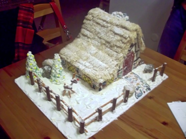 EEA8AA2D-0D5F-47AB-A4D9-473861435253